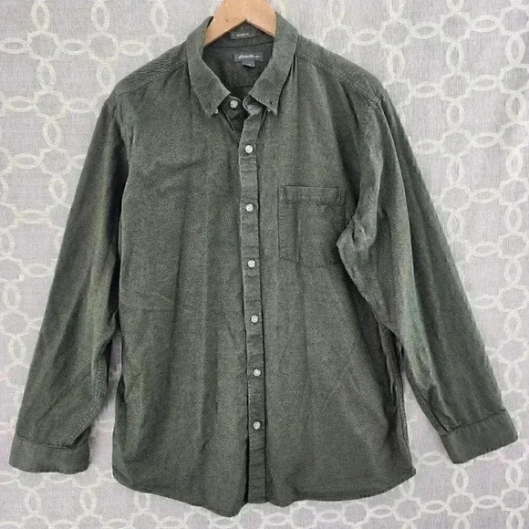 Eddie Bauer Flannel Relaxed Fit Button Down Green Shirt Men's L - Picture 1 of 9